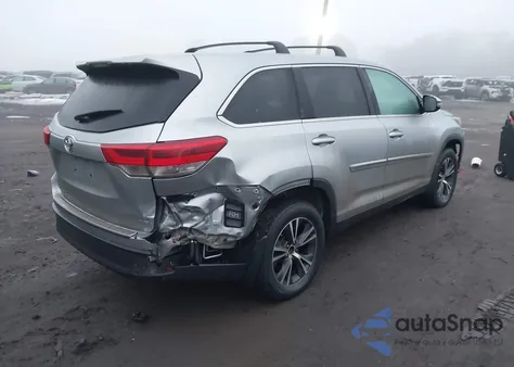 2019 Toyota Highlander Le z USA, uszkodzony, nr VIN 5TDBZRFH6KS928637